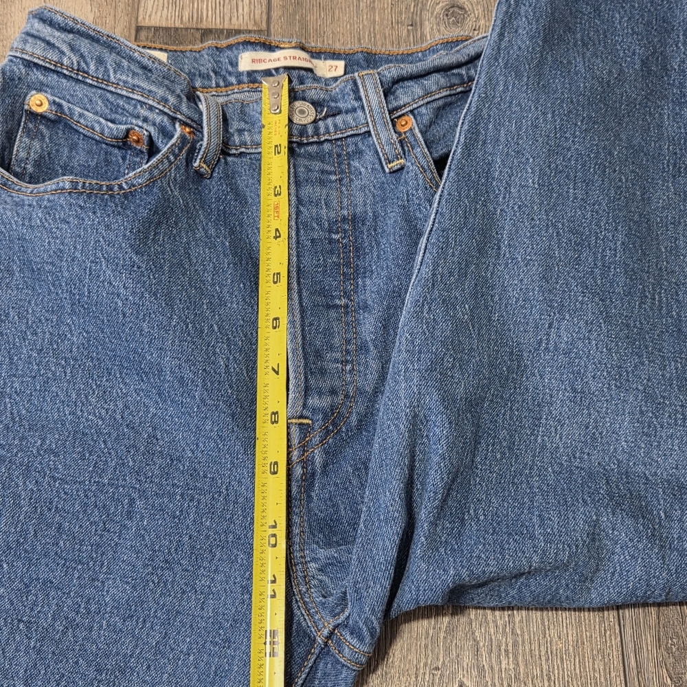 Levi's Women's Straight High-rise Jeans Size 27 - Picture 5 of 7